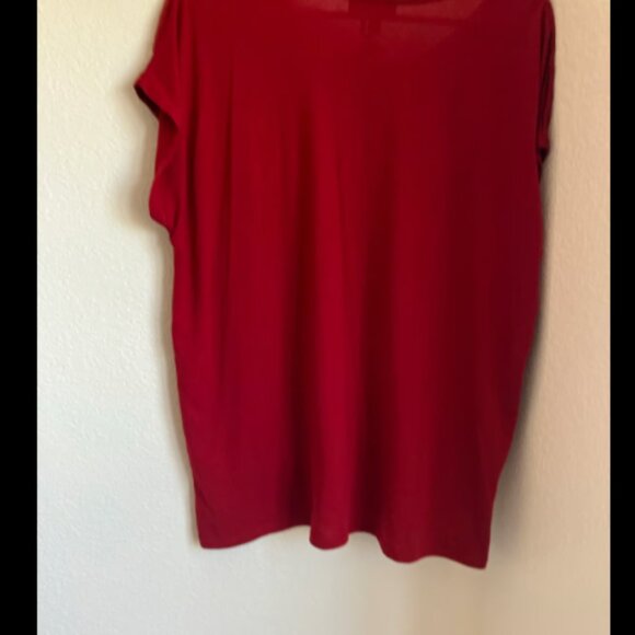 ❤️3/$12 NWT Jeans by Buffalo Red Lacey Top size Large - Picture 5 of 5